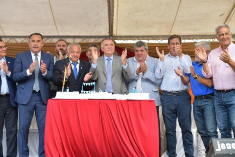 Monteros: el gobernador Jaldo participó de los festejos en Santa Lucía