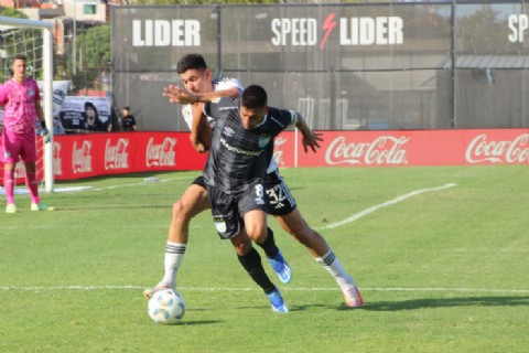 De la mano de Milton Céliz, Riestra logró su primer triunfo en la Primera División ante Atlético Tucumán