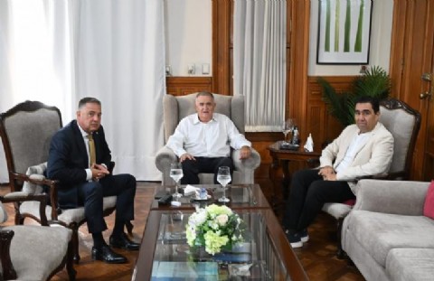 Jaldo recibió a autoridades de la Cámara legislativa