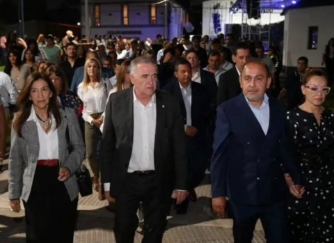 Burruyacú celebró 50 años de municipalización con actos, inauguraciones y entrega de equipamiento