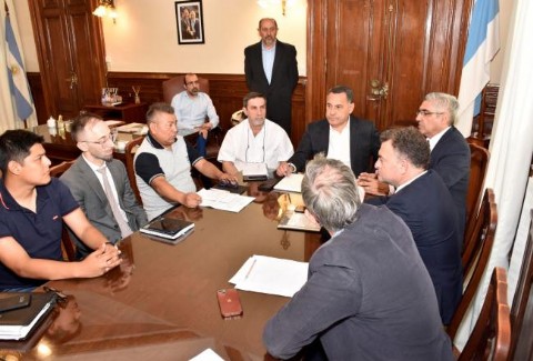 Se realizó un encuentro por paritarias entre el Gobierno y el sector de la salud
