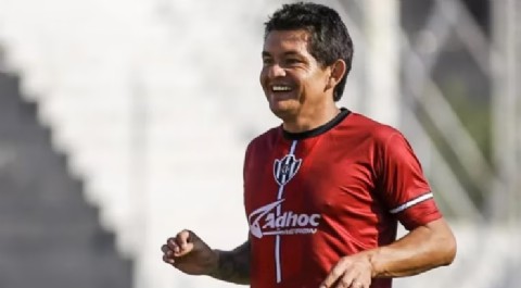 El Pulga Rodríguez tuvo un fuerte accidente de tránsito y está internado