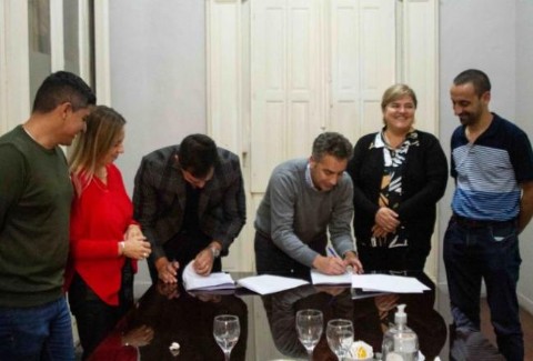 Firman un convenio para trabajar en el desarrollo de la primera infancia en Burruyacu