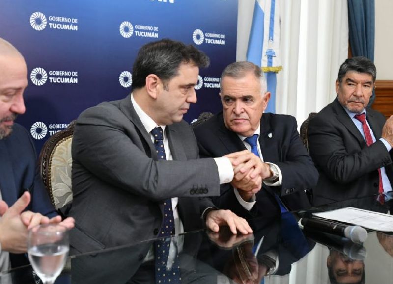 Jaldo firmó un convenio con Andis para la construcción de una Torre de Inclusión