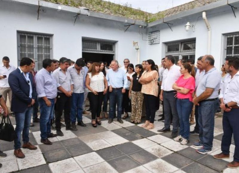 Jaldo se comprometió a terminar las obras en la Escuela Nº 239 de El Molino