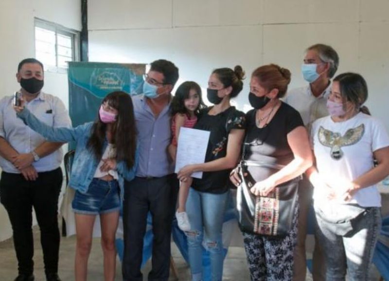 Entregaron microcréditos a 150 emprendedores por más de 4 millones de pesos