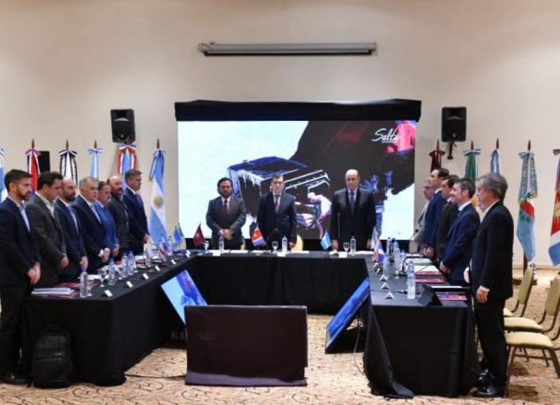 Jaldo participa de la reunión de gobernadores "Norte Grande"