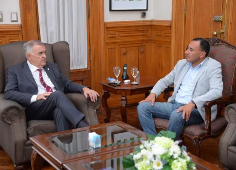 El gobernador Jaldo recibió al intendente de Trancas, Antonio Moreno