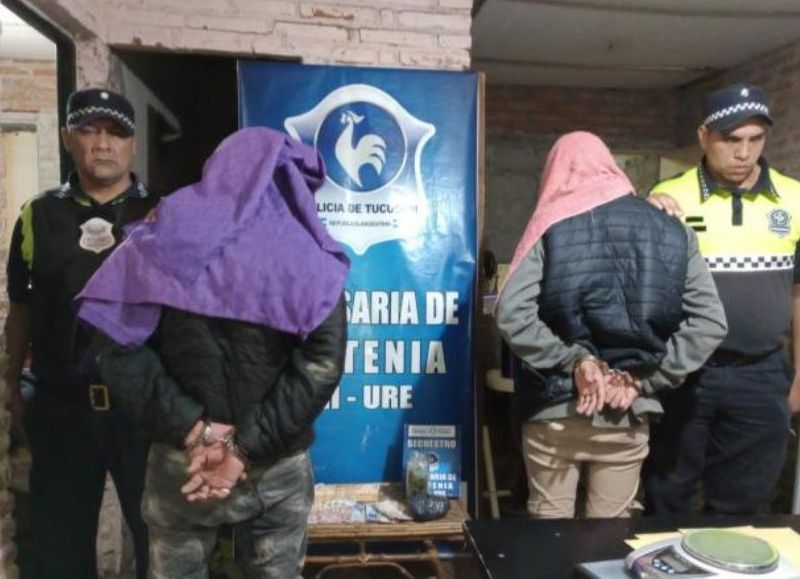 Golpe al narcomenudeo: detuvieron a dos sujetos e incautaron drogas, dinero y armas en Lastenia