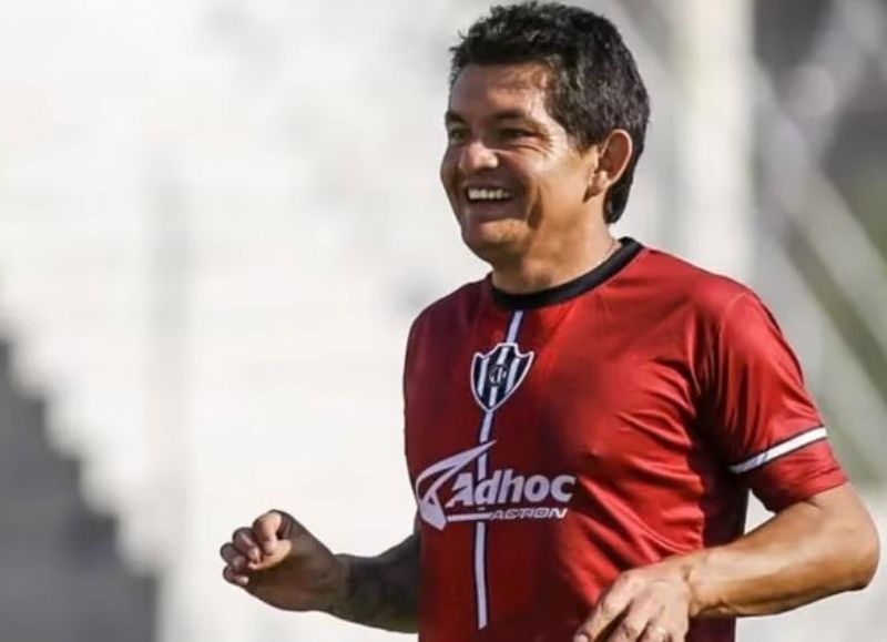 El Pulga Rodríguez tuvo un fuerte accidente de tránsito y está internado